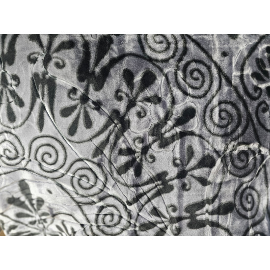 BLANKET 4KG ORIGINAL WEIGHT IN BAG SIZE 2.2 X 4 MASSORTED COLOURS