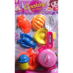 KITCHEN TOY SET CARDED