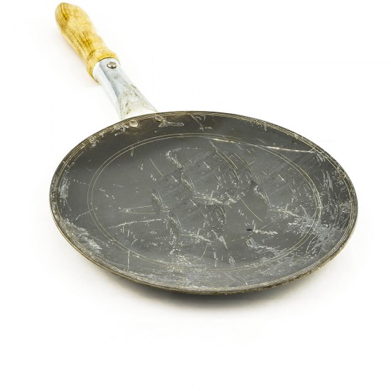 TAWA INDIAN WITH PIPE WOODEN HANDLE 12 INCH